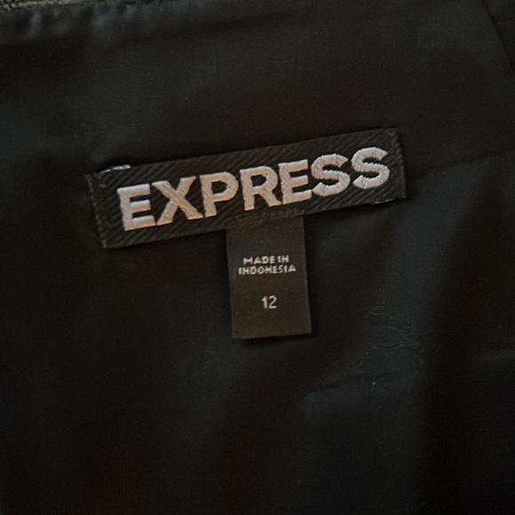 Women’s Express Pencil Skirt - Picture 3 of 7